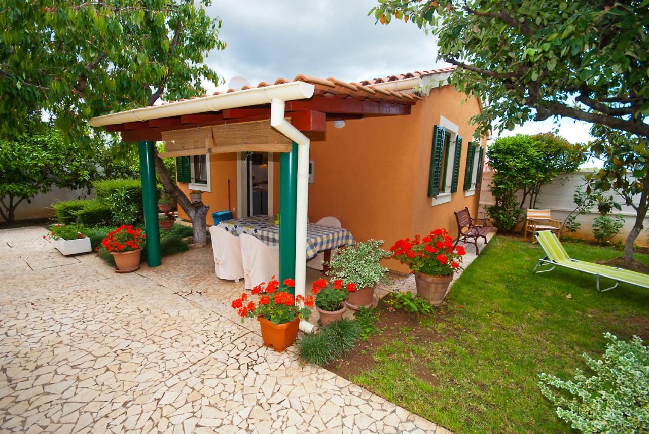 Guest House Bizjak Vinkuran Exterior foto
